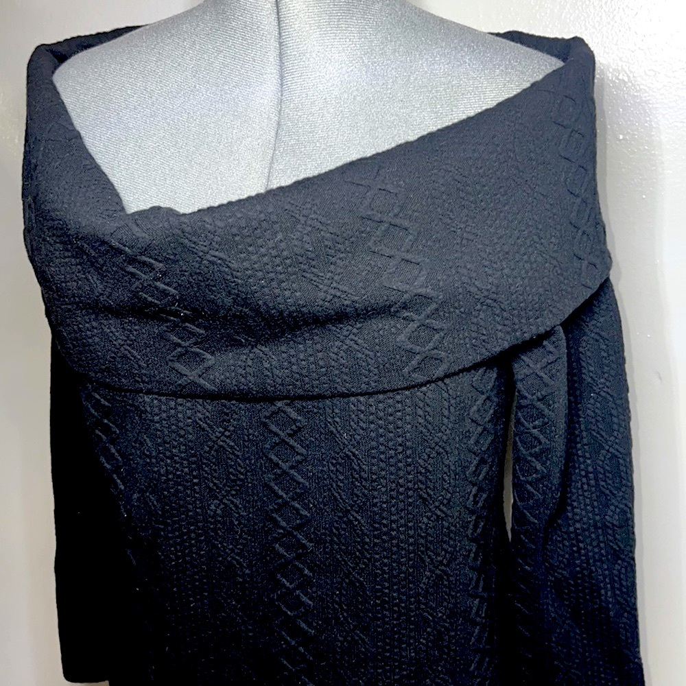 Halogen Off Shoulder Textured Sweater Women’s Size Large Black Thick
